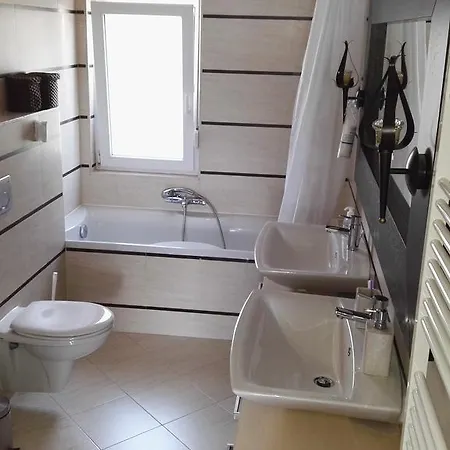 Ferienwohnung Mit Traumblick 珀德垂那
